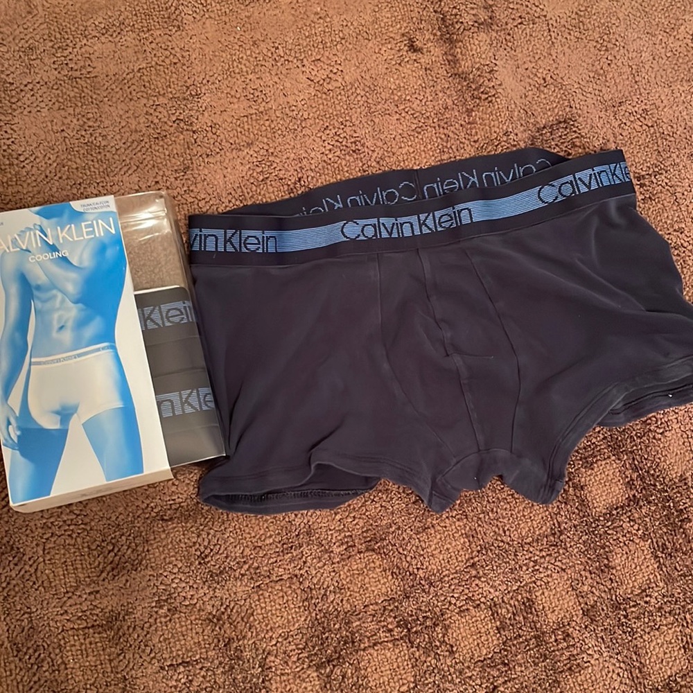 Calvin Klein men’s classic fit cooling trunk, medium